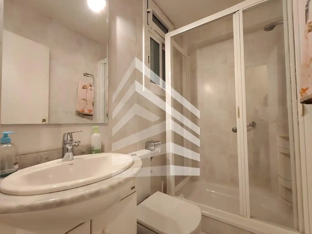 Piso con terraza en venta en Gran Via de Carles III, imagen 35