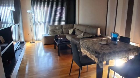 Foto 3 de Piso en venta en Calle Cueva de Menga, Urbadiez - Entrepuentes, Sevilla Capital