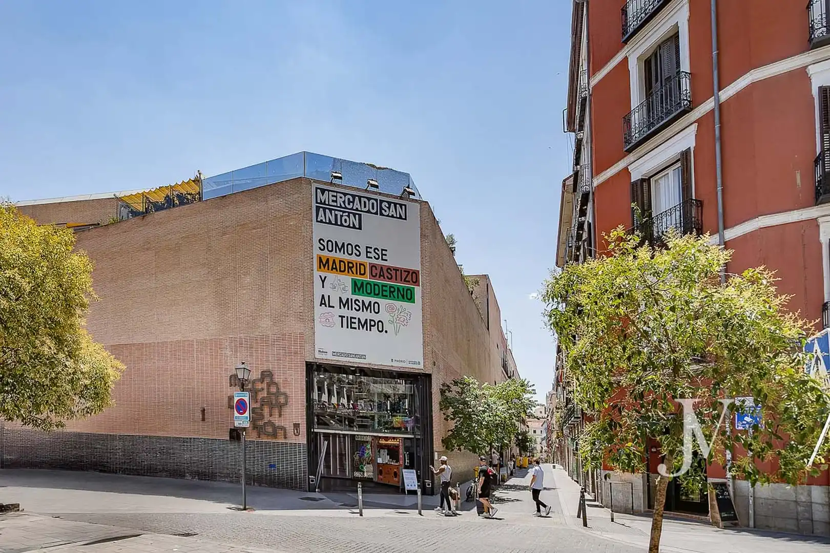 Außenansicht von Dachboden zur Miete in Madrid mit Klimaanlage, Heizung und Möbliert