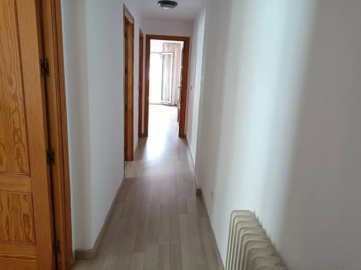 Flat for rent in Avenida CADIZ, Barrio de Zaidín