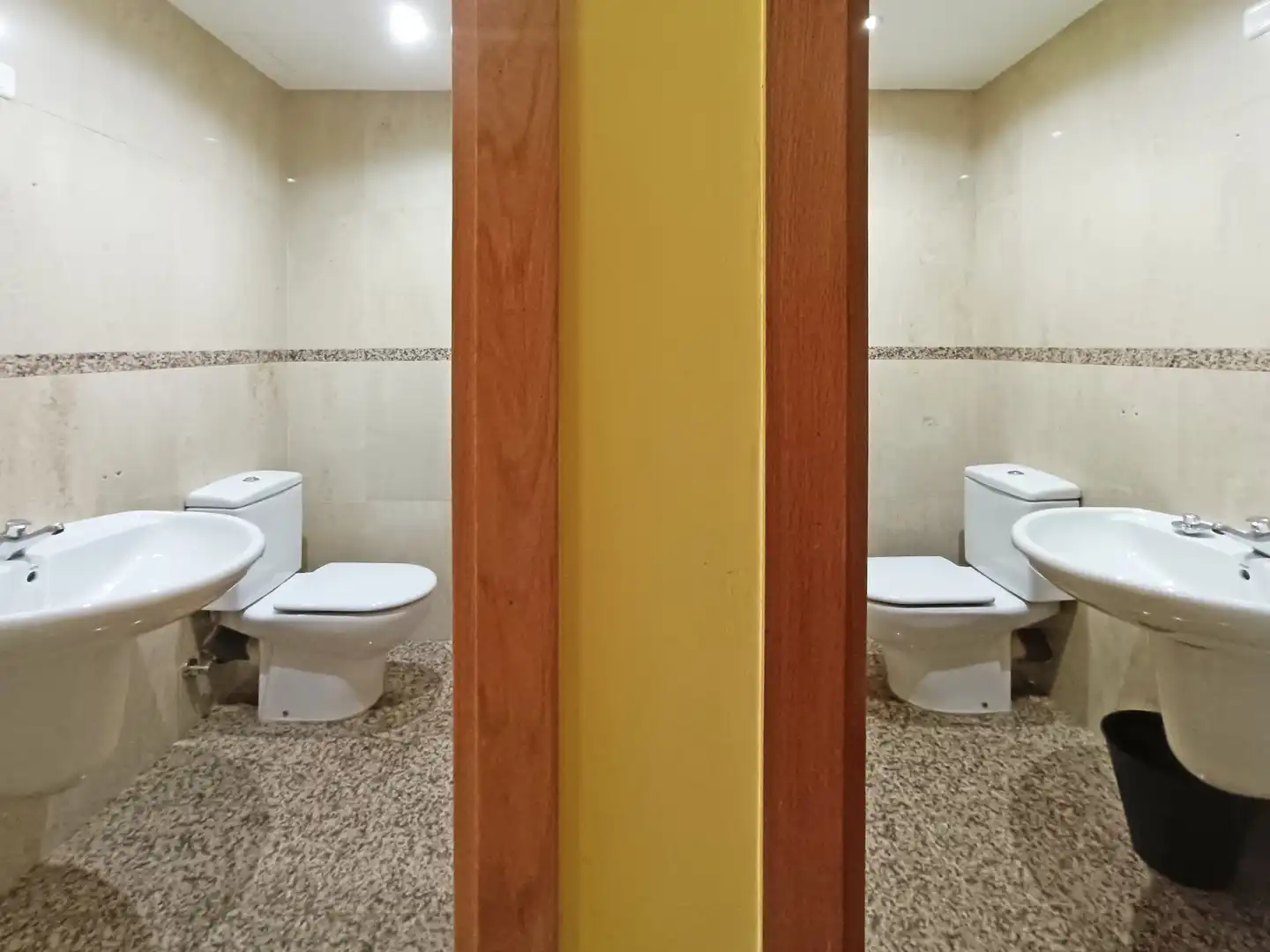 Gewerbefläche zur Miete in Plaza José González Dopeso 51, imagen 19