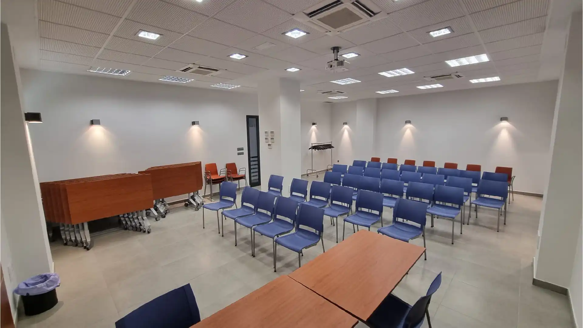Commercial properties for rent in Campo de la Juventud