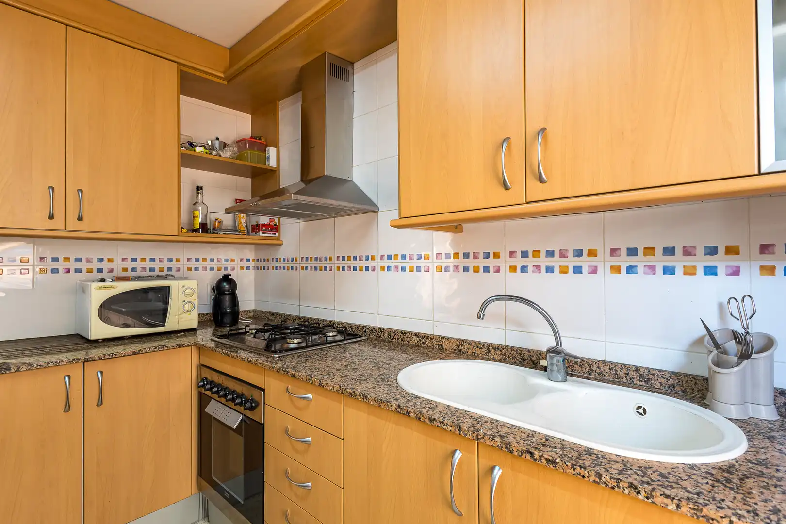 Cuina de Apartament en venda en Sant Sadurní d'Anoia amb Calefacció, Jardí privat i Terrassa