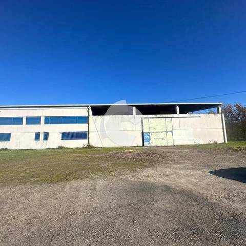 Nave industrial en Venta en Cortegada