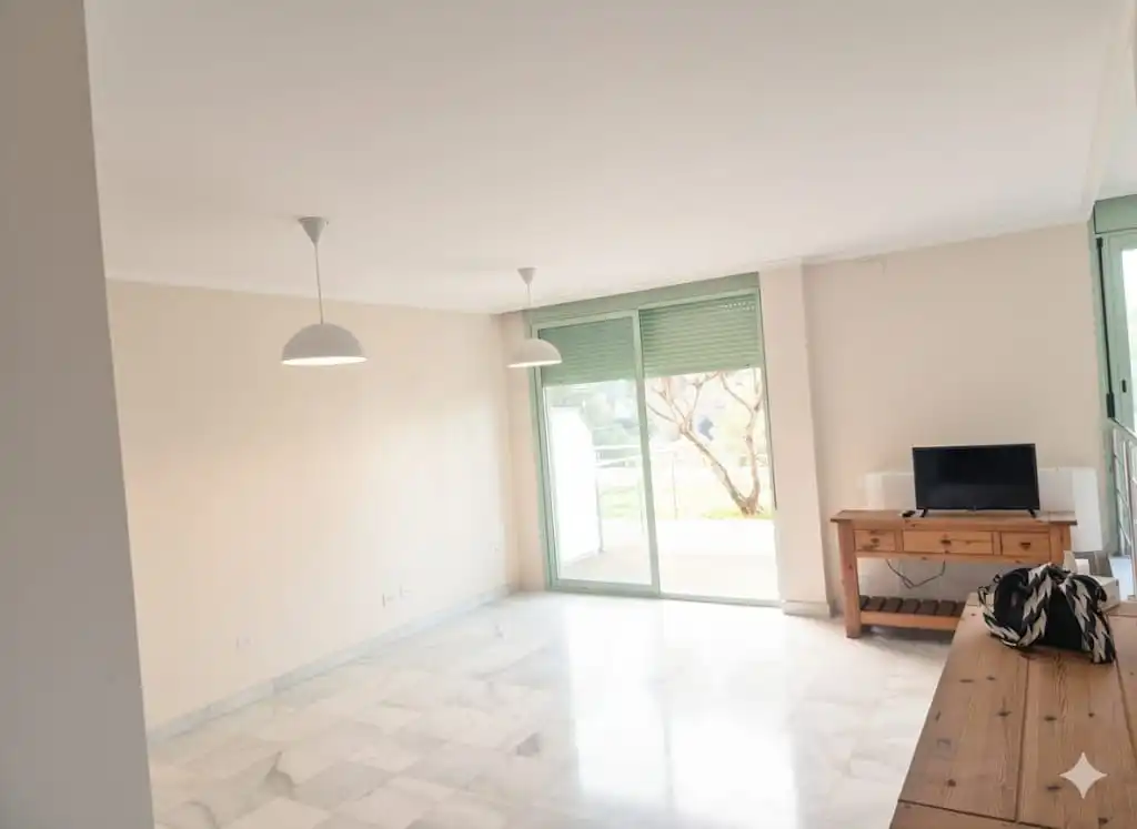 Casa aparellada amb piscina en venda a Begur pueblo, imagen 8