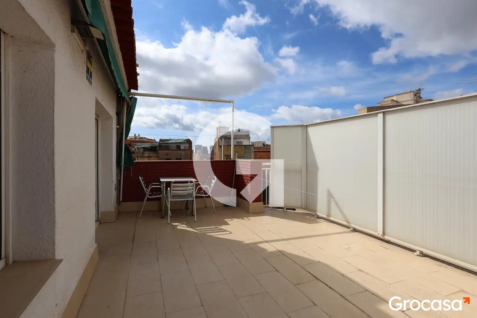 Terrassa de Àtic en venda en L'Hospitalet de Llobregat amb Aire condicionat, Terrassa i Forn