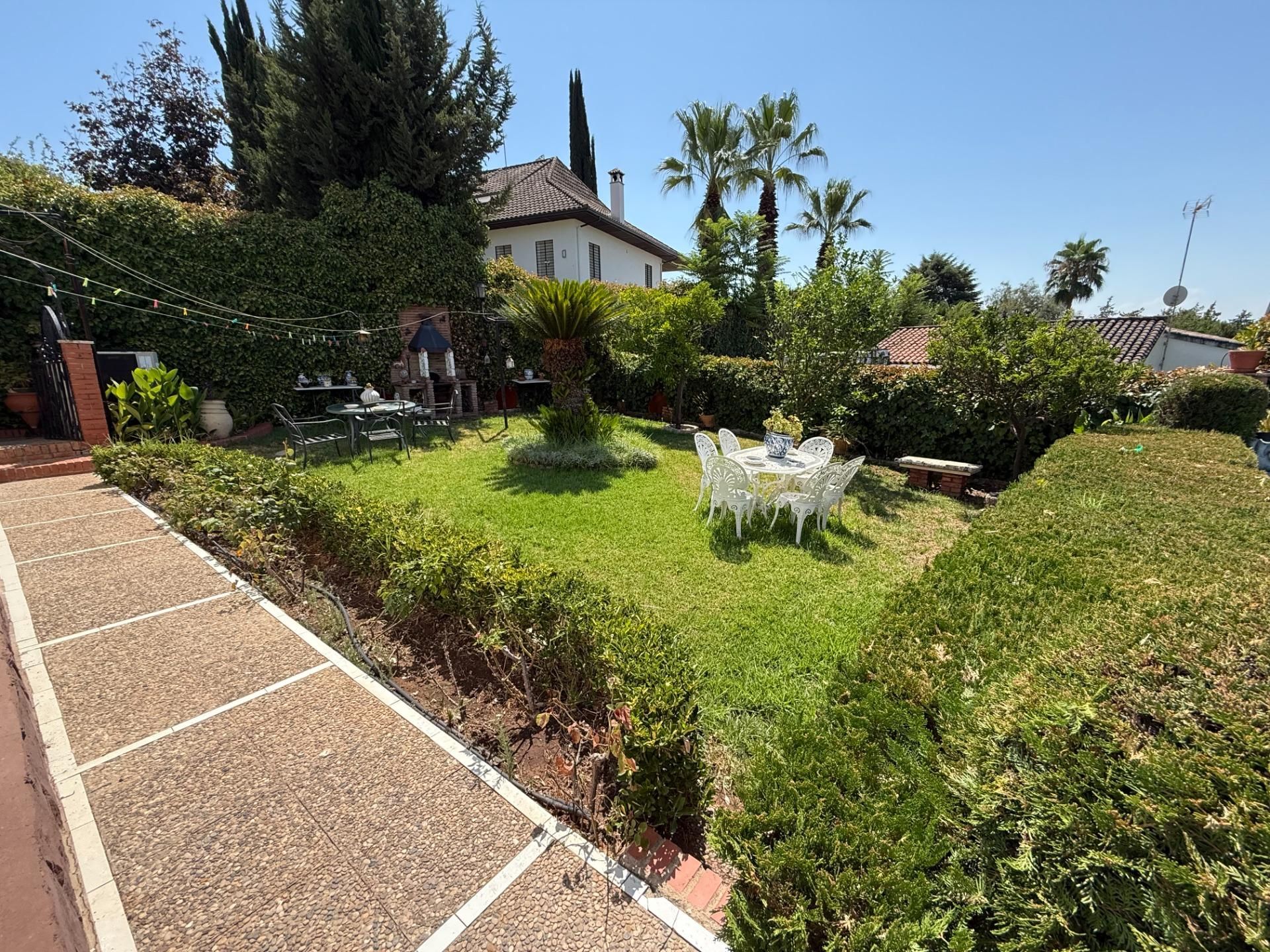 Jardín de Casa o chalet en venta en  Córdoba Capital con Aire acondicionado, Jardín privado y Terraza