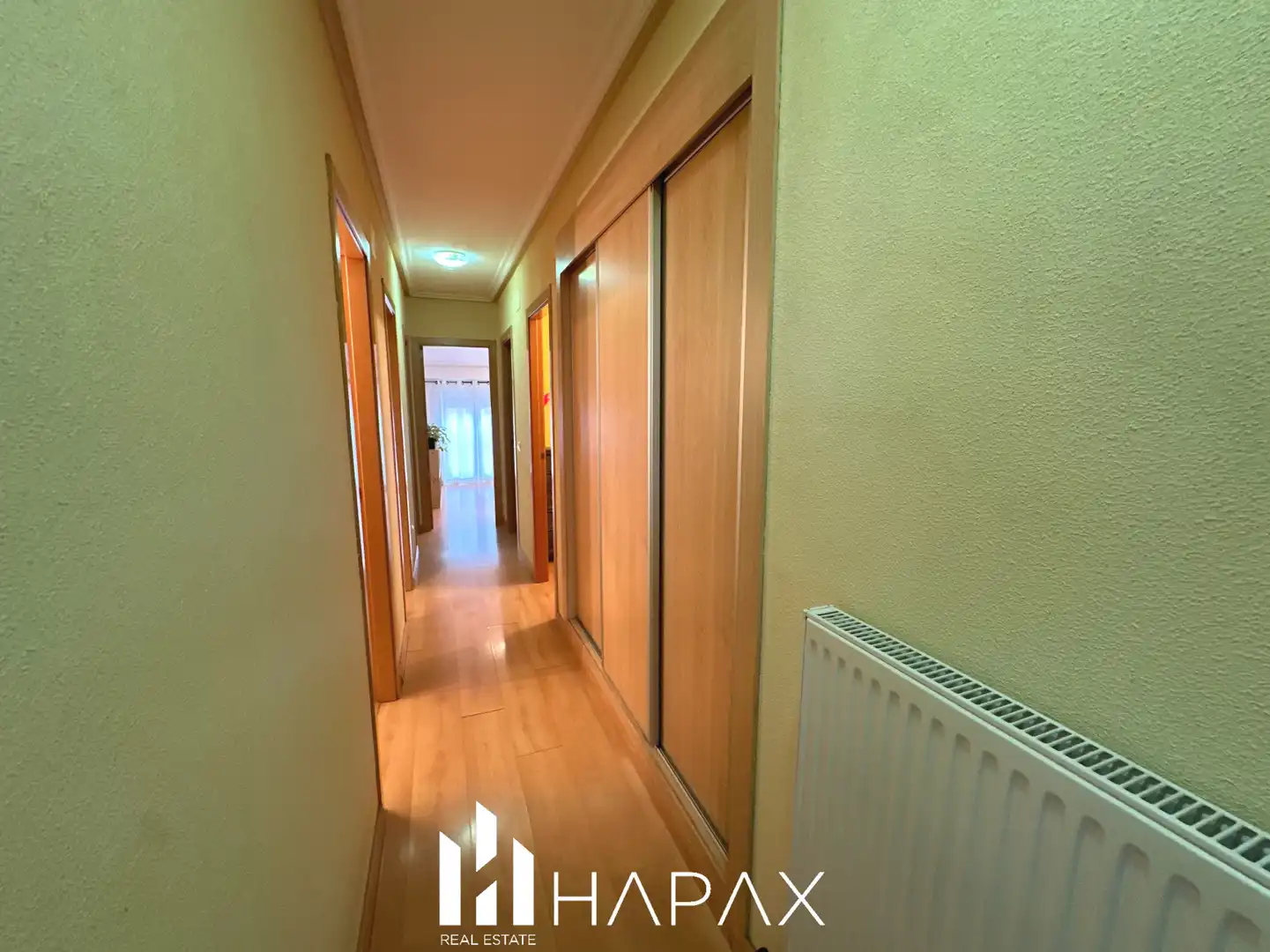 Piso en venta en Moriscos con Calefacción y Terraza