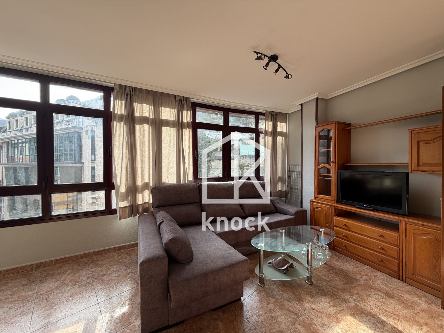 Sala de estar de Piso en venta en Langreo con Calefacción, Parquet y Amueblado