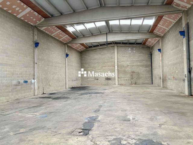 Nave industrial en Alquiler en Can Roqueta