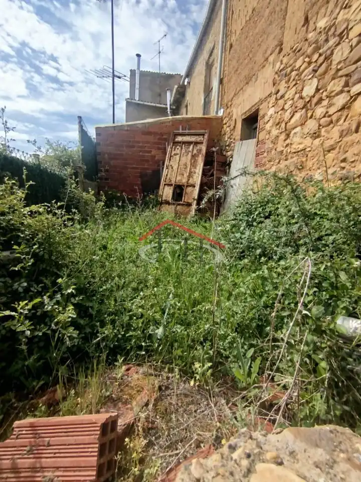 Houses for sale in Cuadros  with Private garden