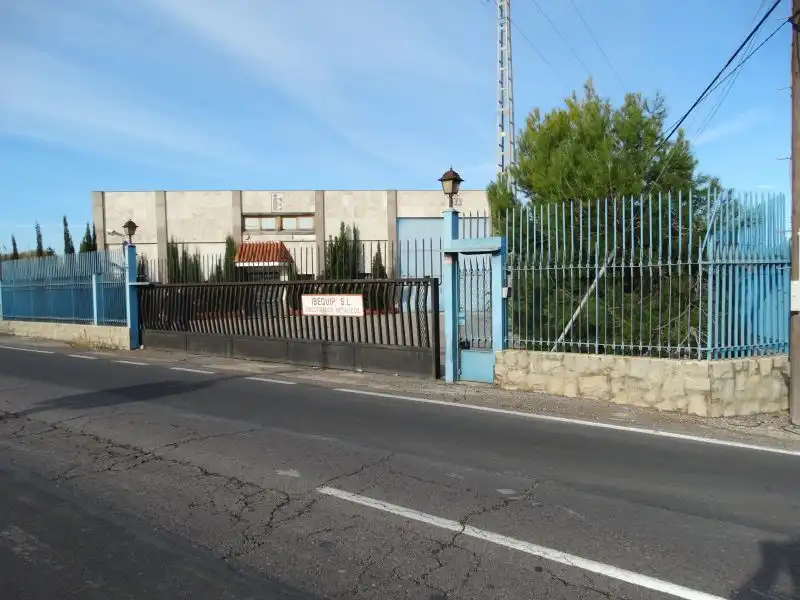 Fabrikhallen zum Verkauf in Calle ALMALAFA, El Grao