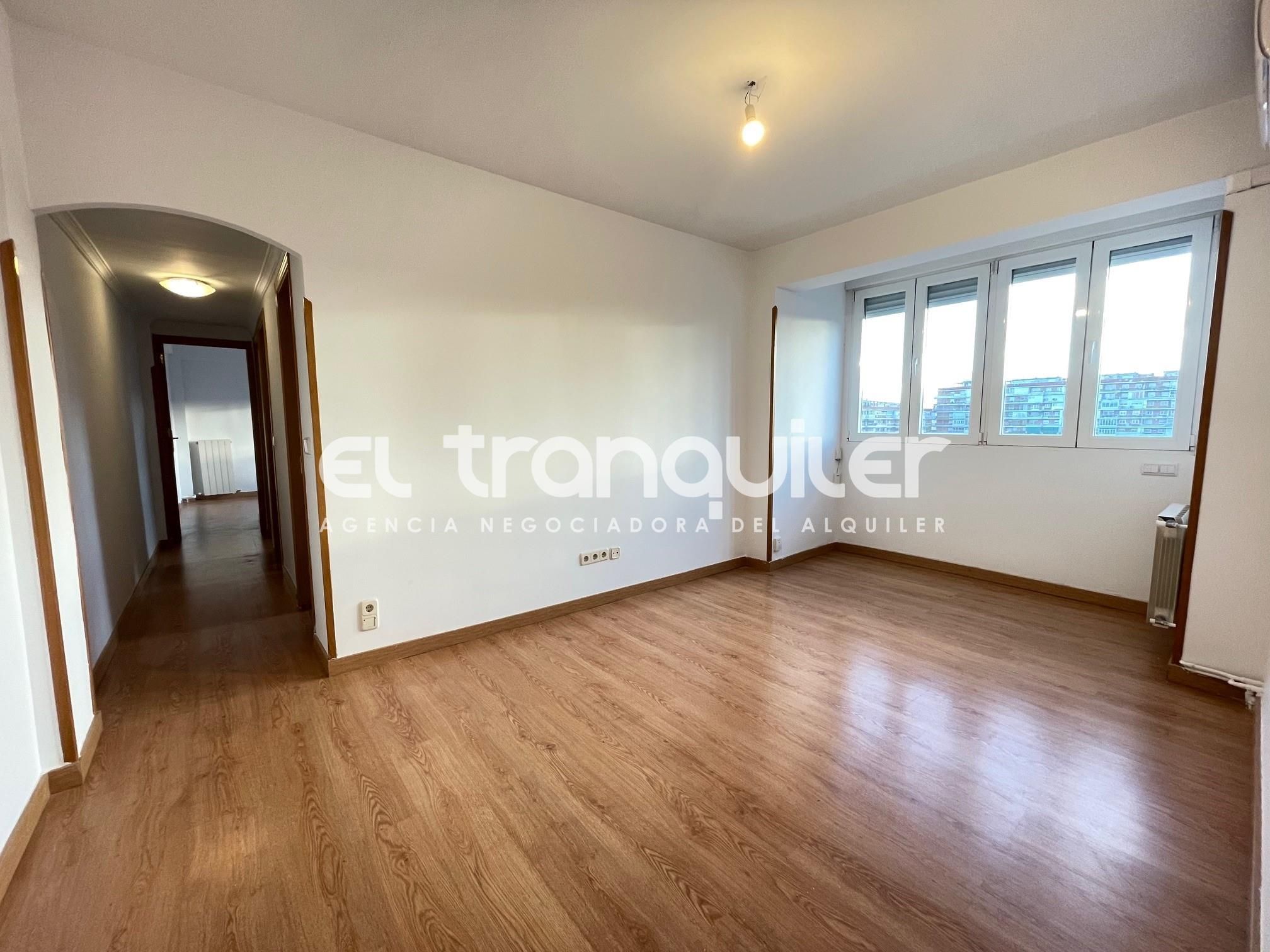 Bedroom of Flat to rent in Alcorcón  with Air Conditioner and Washing machine