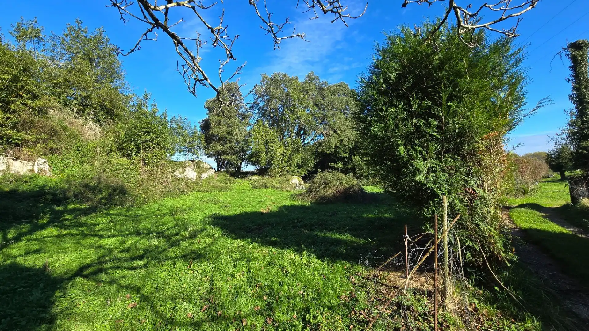 Residencial en venda en Llanes