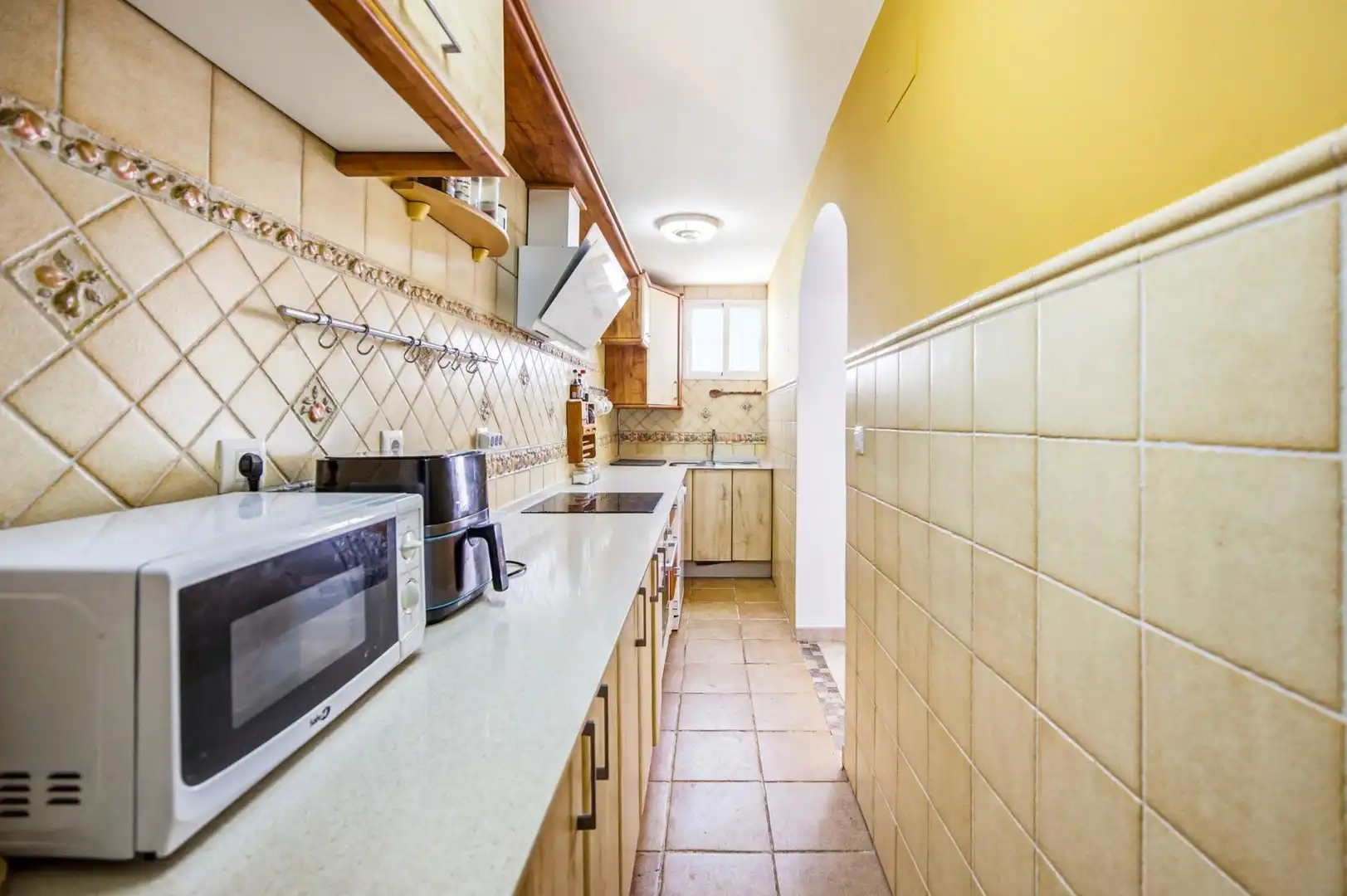 Cocina de Casa o chalet en venta en Chiclana de la Frontera con Aire acondicionado, Calefacción y Jardín privado