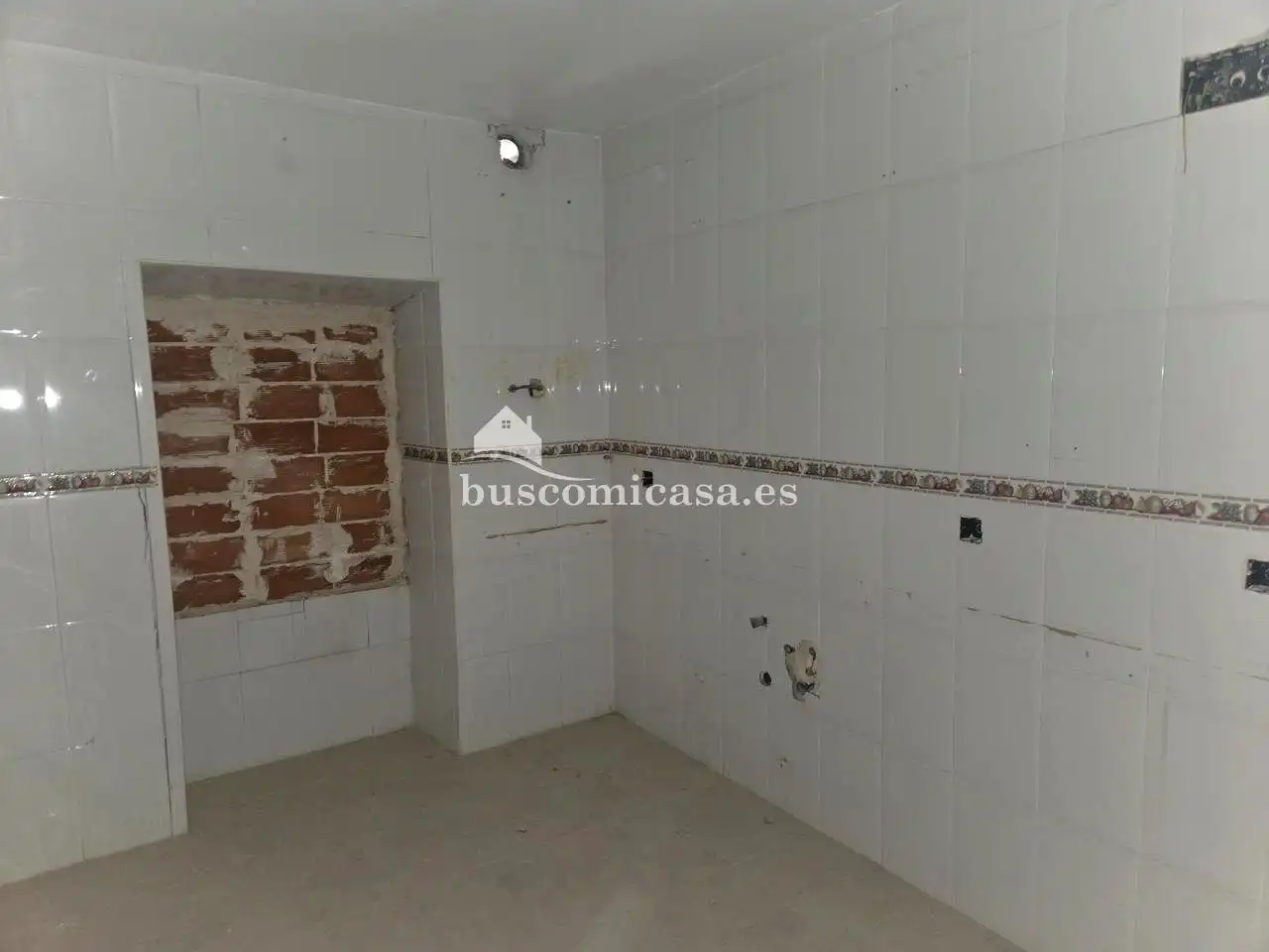 Casa adosada en venda en Jaén amb Terrassa i Balcó