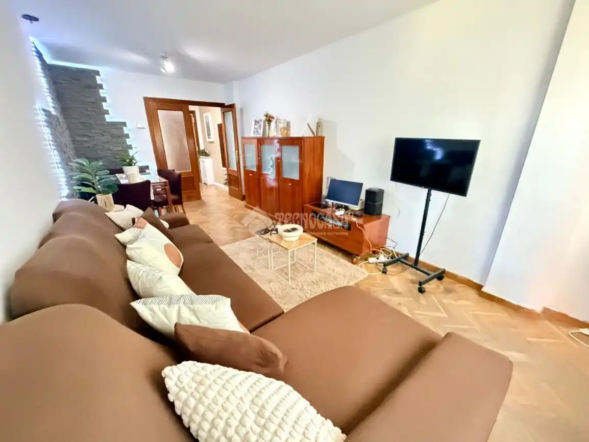Sala d'estar de Pis en venda en Pinto amb Aire condicionat, Calefacció i Parquet