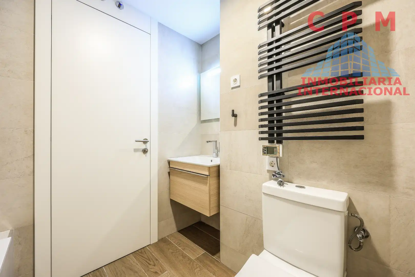Badezimmer von Wohnung zur Miete in Madrid mit Klimaanlage, Heizung und Parkett
