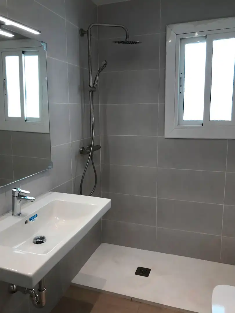 Attic for rent in Carrer de Mossèn Jacint Verdaguer, El Centre
