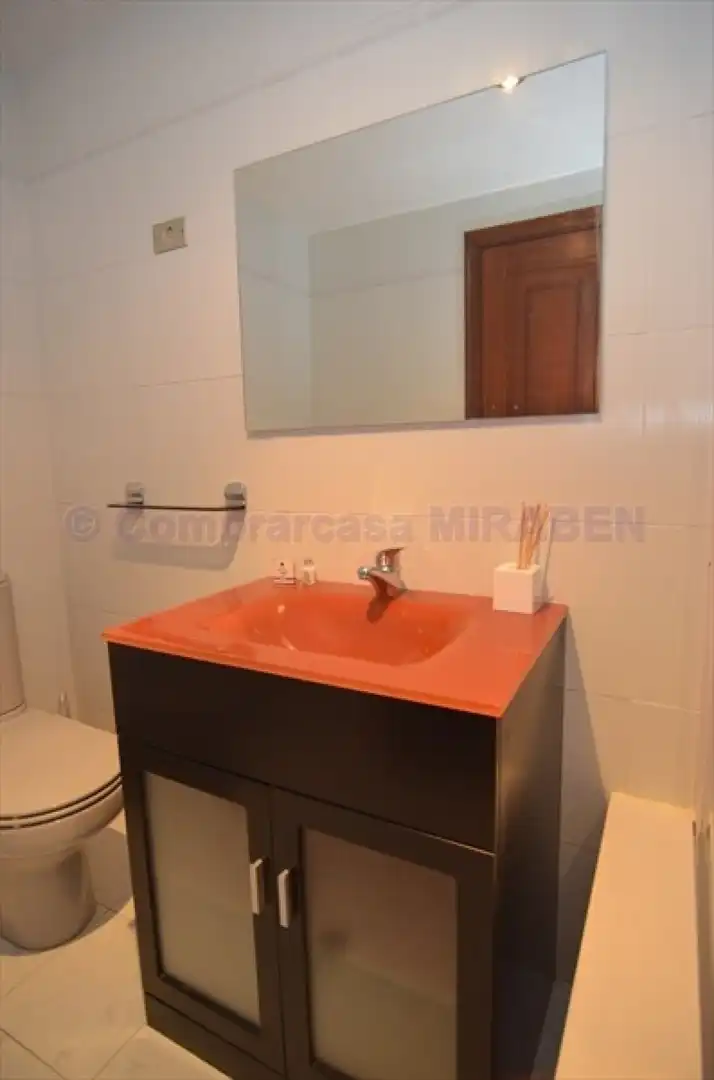 Bathroom of Flat for rent in Boiro, A Coruña