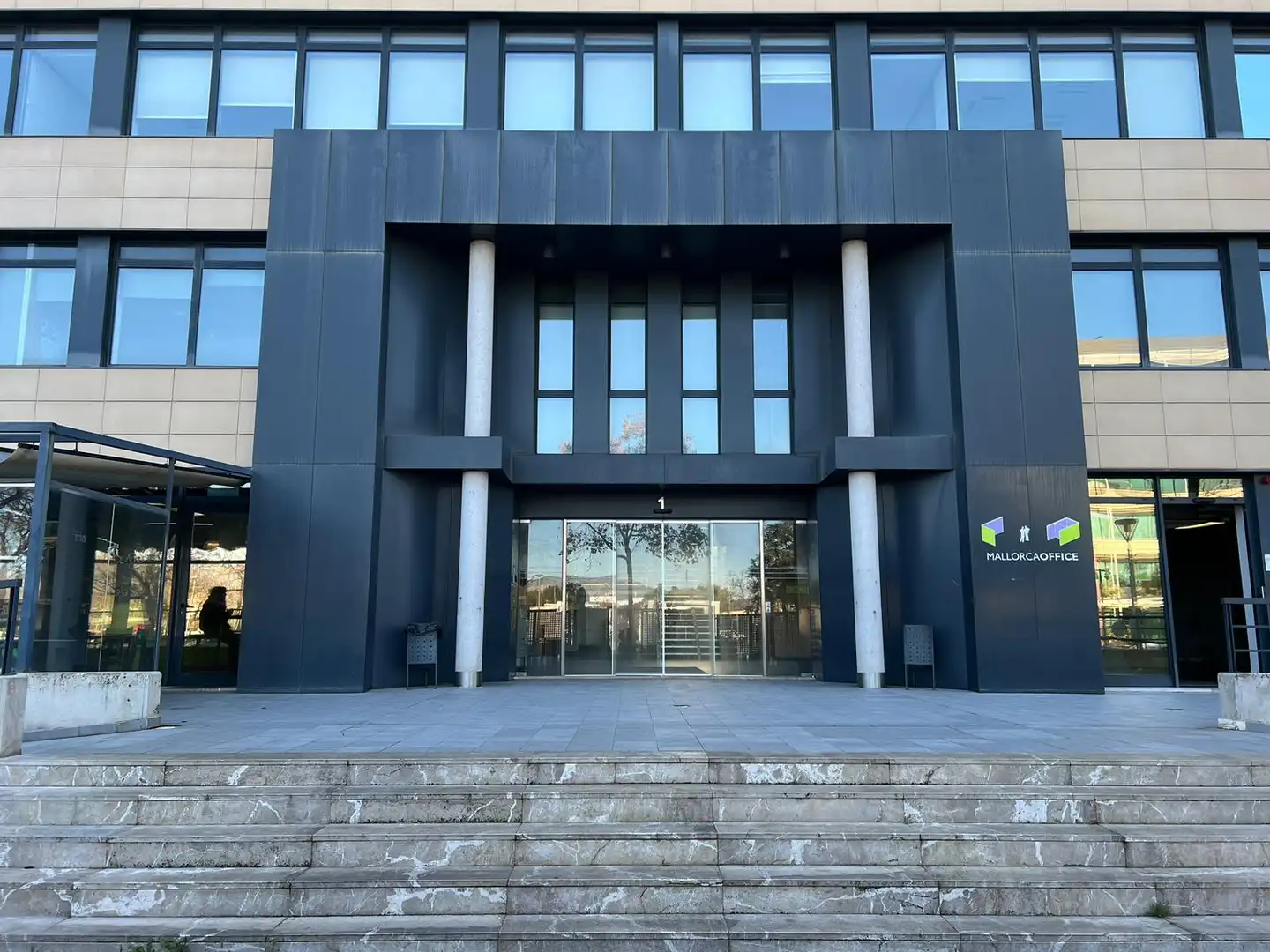 Büro zur Miete in Carrer del Fluvià, 1, Son Cladera