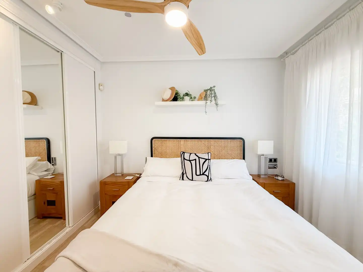 Habitación de Apartamento en venta en Águilas con Aire acondicionado, Calefacción y Terraza