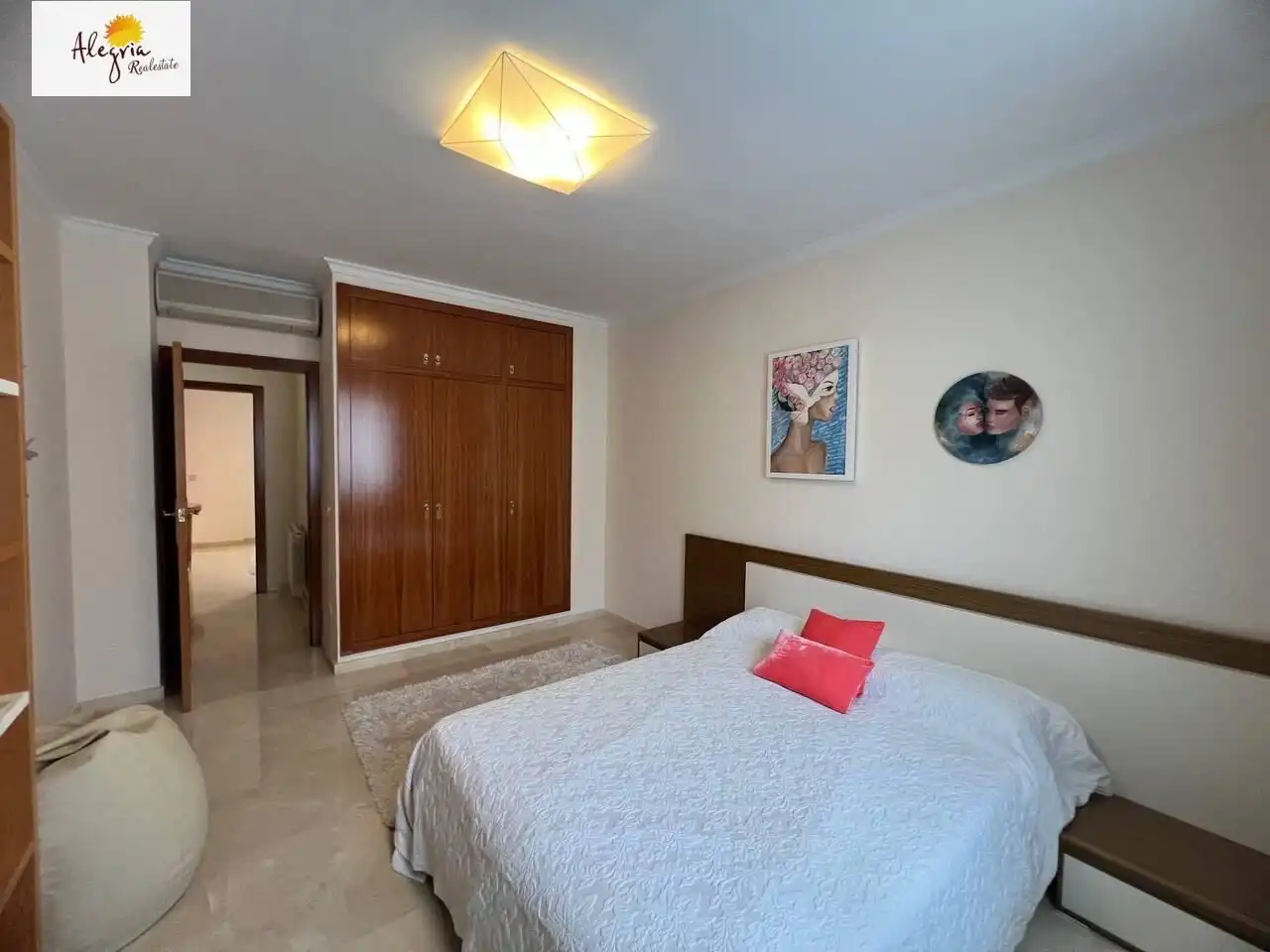 Habitación de Casa o chalet en venta en Cullera con Aire acondicionado, Calefacción y Jardín privado