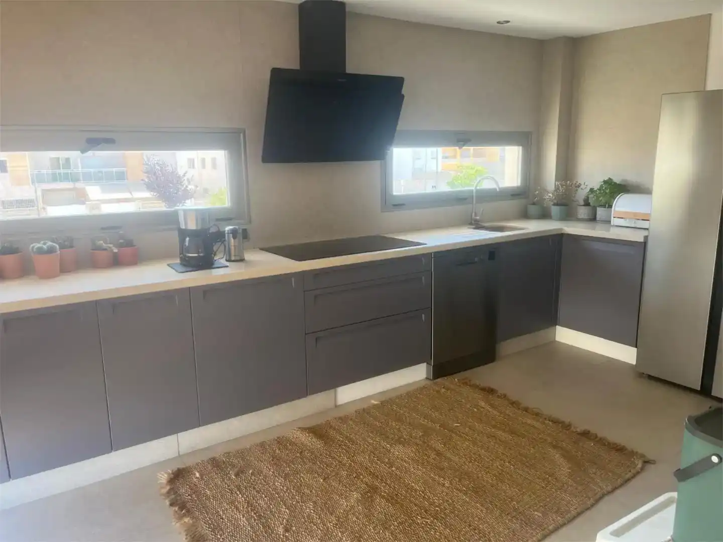 Cuina de Casa o xalet en venda en Bellreguard amb Jardí privat, Traster i Moblat