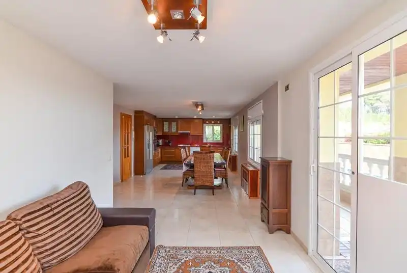 Sala d'estar de Casa o xalet en venda en Lloret de Mar amb Calefacció, Terrassa i Piscina