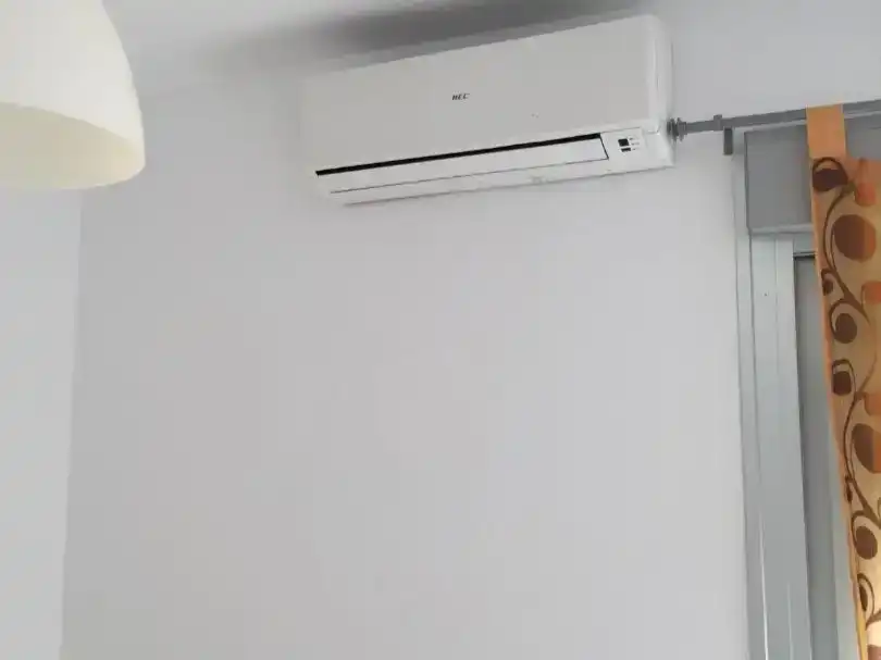 Dachboden zum Verkauf in Arona mit Klimaanlage, Abstellraum und Möbliert