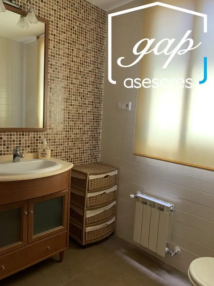 Flat with pool to rent in Alameda, imagen 12