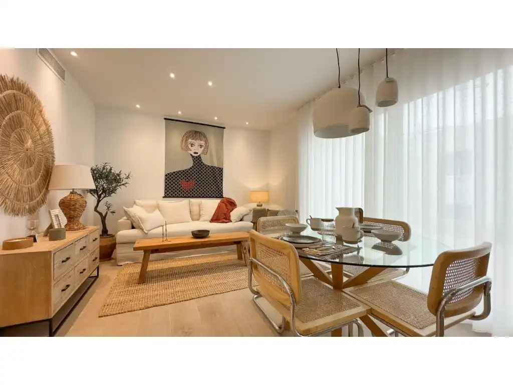 Bungalow with pool for sale in Calle Cox, imagen 5
