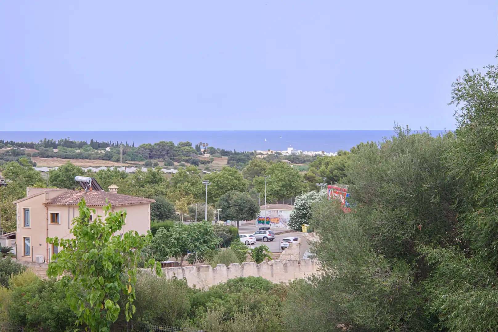 Casa aparellada amb terrassa en venda a Carrer dels Sestadors, imagen 2