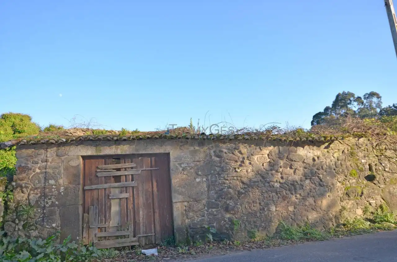 Houses for sale in Tomiño  with Private garden