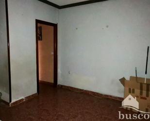 Planta baixa en venda en Linares