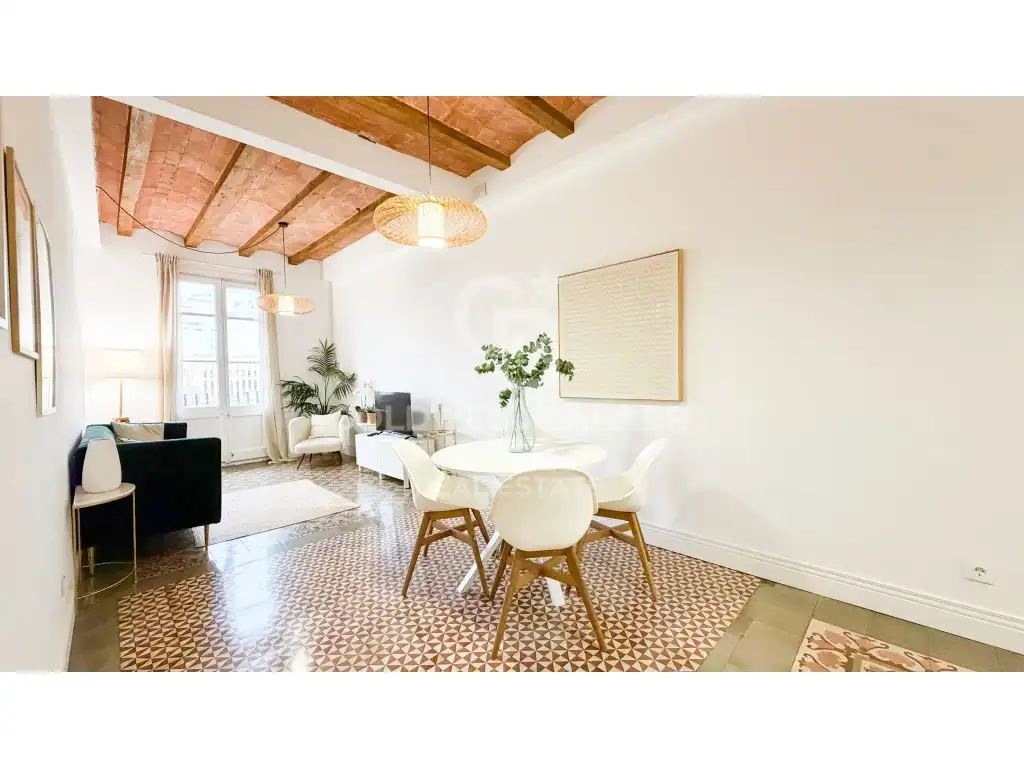 Wohnung mit Aufzug zum Verkauf in Carrer de la Diputació, imagen 2