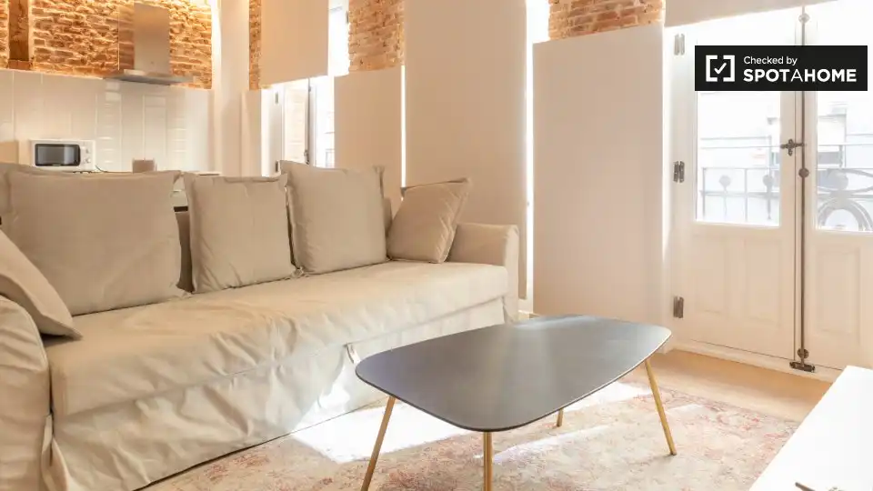 Wohnung mit Terrasse zur Miete in Centro, imagen 3