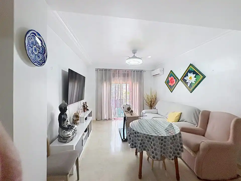 Sala de estar de Piso en venta en Pinos Puente con Aire acondicionado y Calefacción