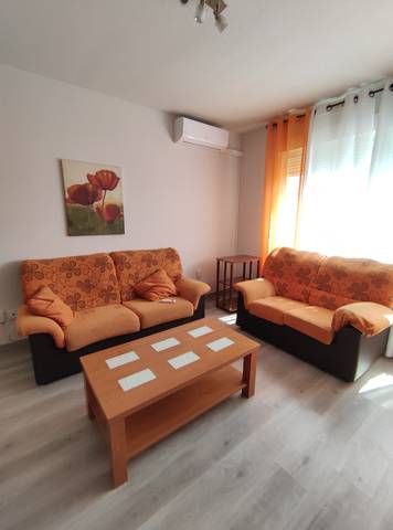 Piso en Alquiler en Calle Concepción Arenal en Puerta de Toledo - Atalaya