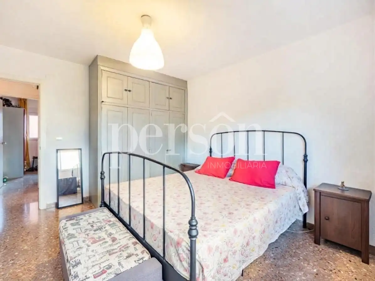 Habitación de Piso en venta en Campanar