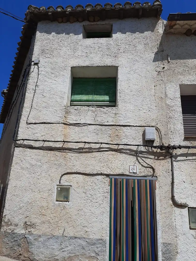 Vista exterior de Finca rústica en venda en San Martín del Río amb Piscina comunitària
