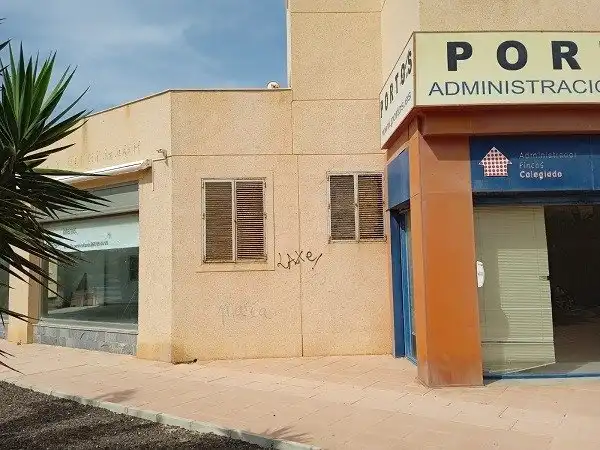 Exterior view of Commercial properties for sale in La Manga del Mar Menor  with Air Conditioner