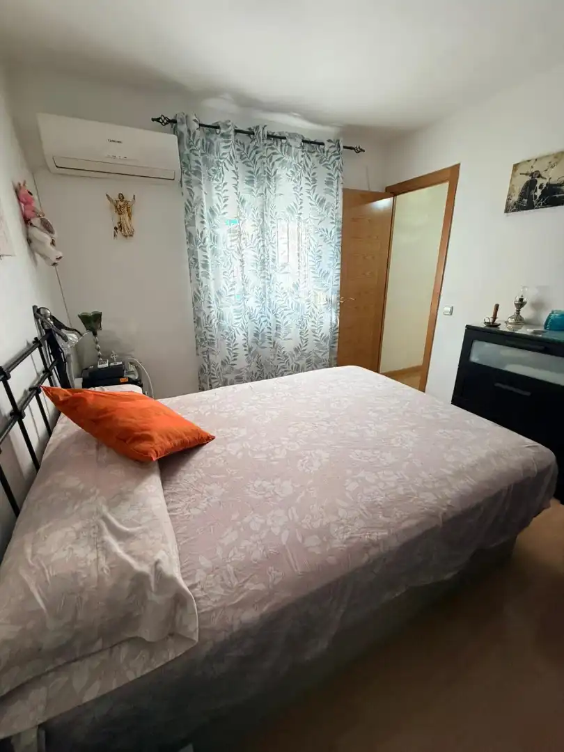 Bedroom of Flat for sale in Madrid  with Air Conditioner, Heating and Storage room