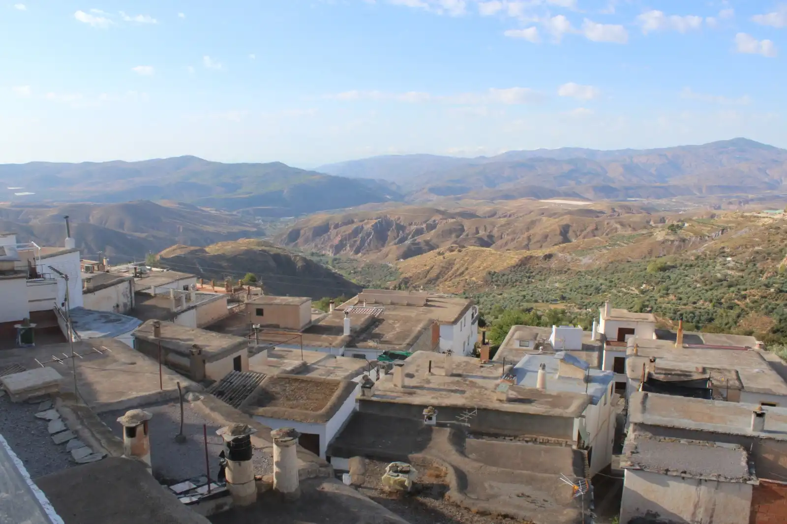 Vista exterior de Casa o chalet en venta en Nevada con Terraza, Trastero y Amueblado