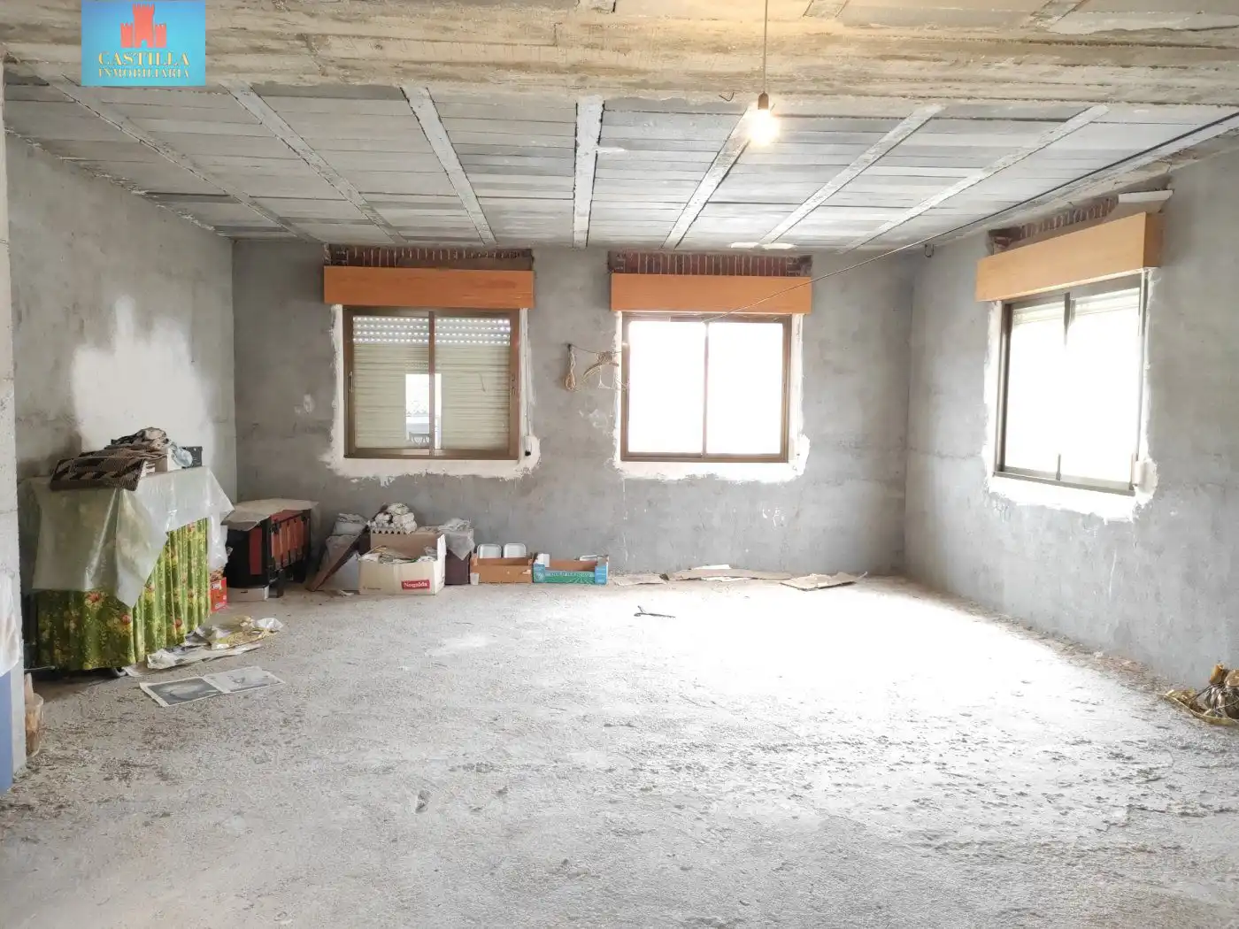 Casa o chalet en venta en Velayos con Terraza, Trastero y Amueblado