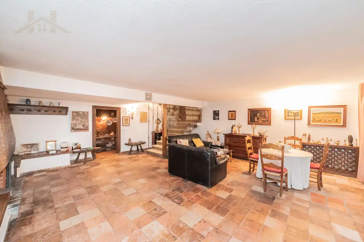 Casa adosada en venta en Pozuelo de Alarcón con Aire acondicionado, Calefacción y Terraza