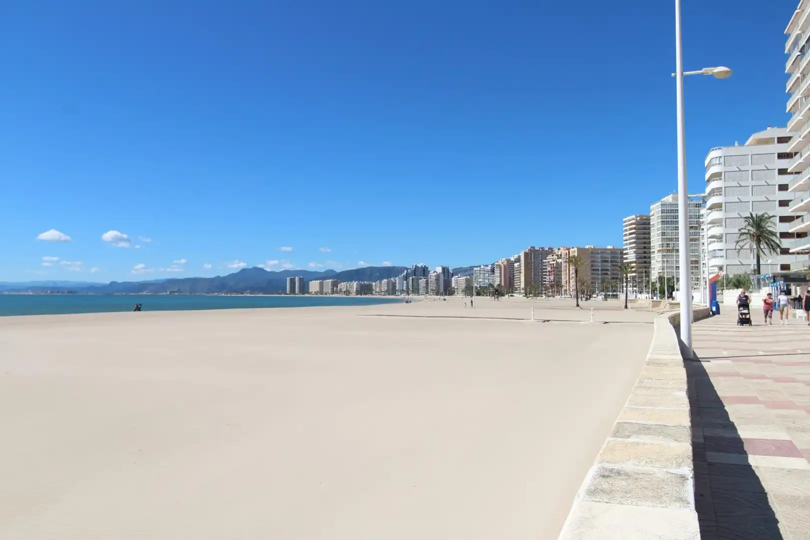 Vista exterior de Apartamento en venta en Cullera con Terraza, Amueblado y Balcón