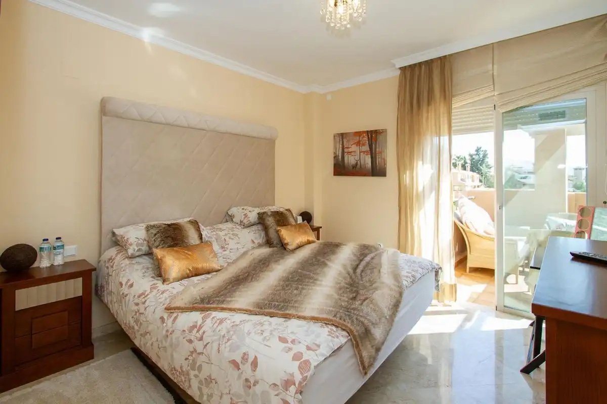 Ático con piscina en venta en Calle Clara Campoamor 6, imagen 15