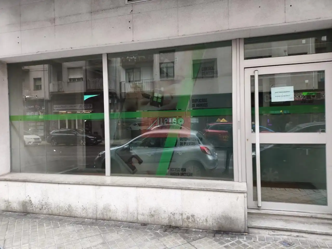 Commercial properties for rent in Ourense Capital 