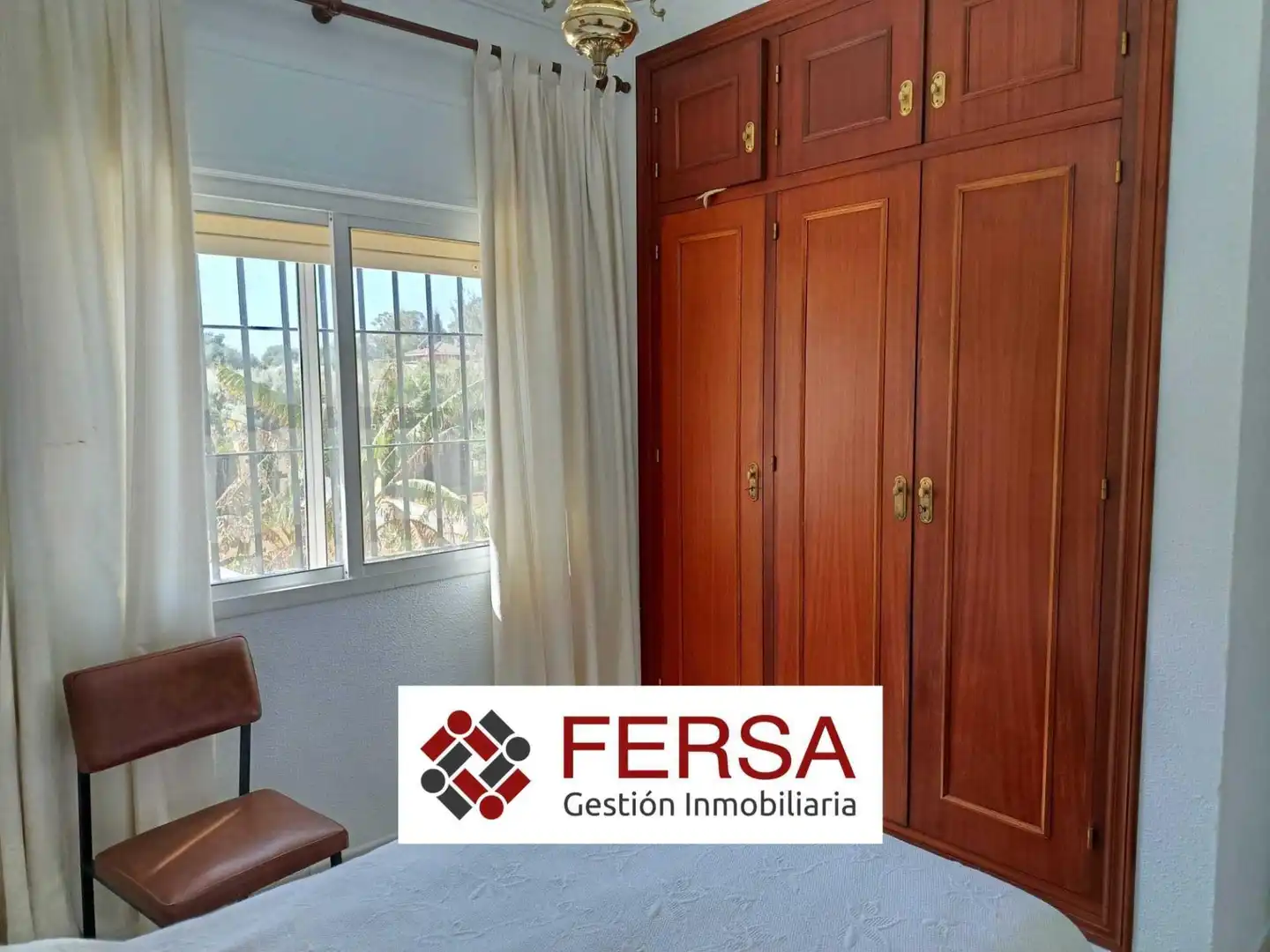 Exterior view of Houses for sale in El Puerto de Santa María  with Private garden, Terrace and Storage room